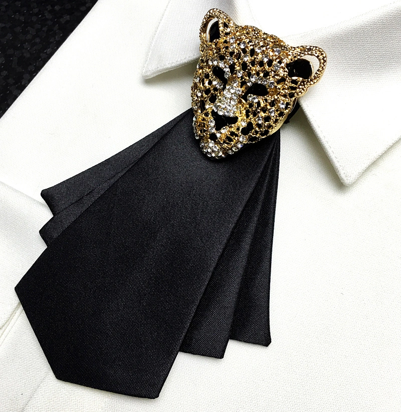 Fashion Personality Metal Men's Leopard Collar Flower