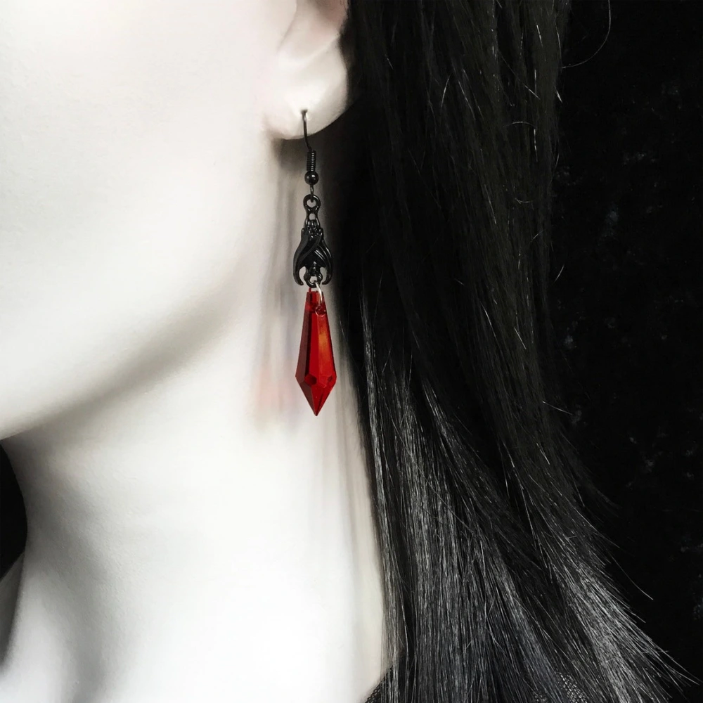 Red And Black Gemstone Pendant Earrings Fashion And Exquisite