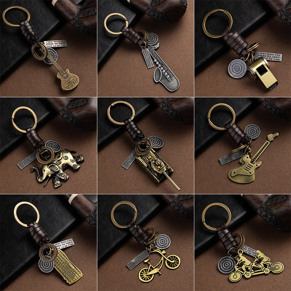 Women's Fashion Vintage Handwoven Leather Keychain