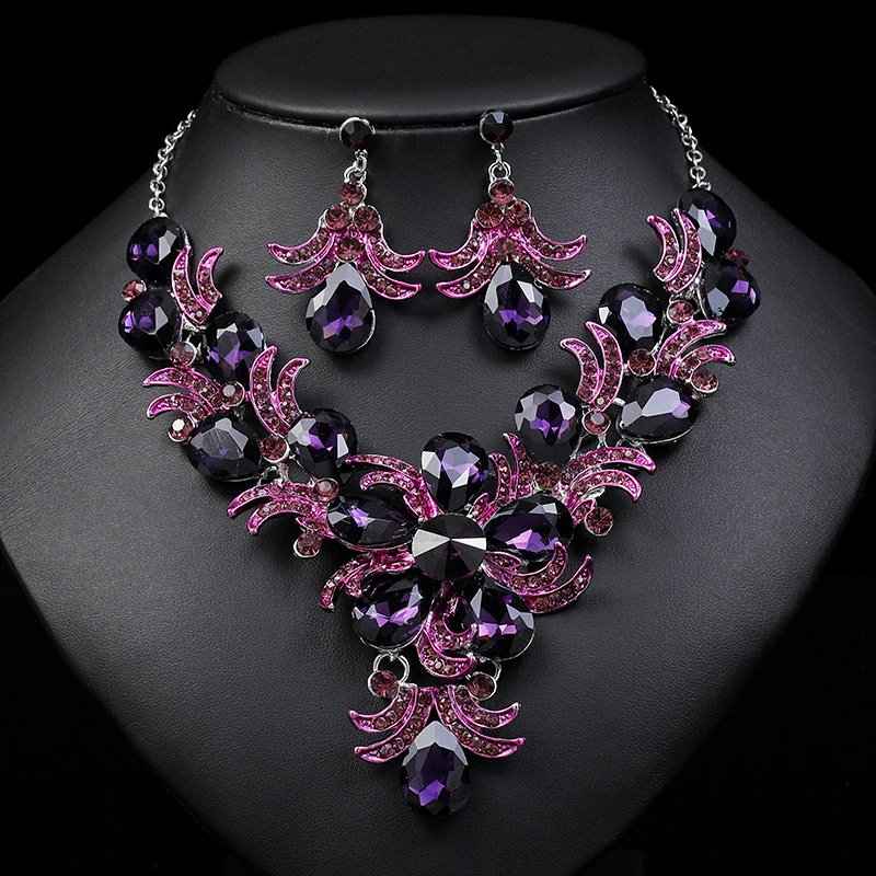 Diamond-Set Alloy Drop-Shaped Exaggerated Jewelry Necklace