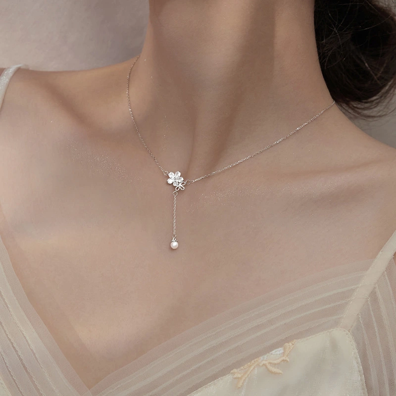 Women's Long Pearl Necklace Flower Tassel Temperament Personality