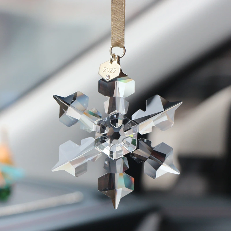 Fashion Personality Crystal Snowflake Car Pendant