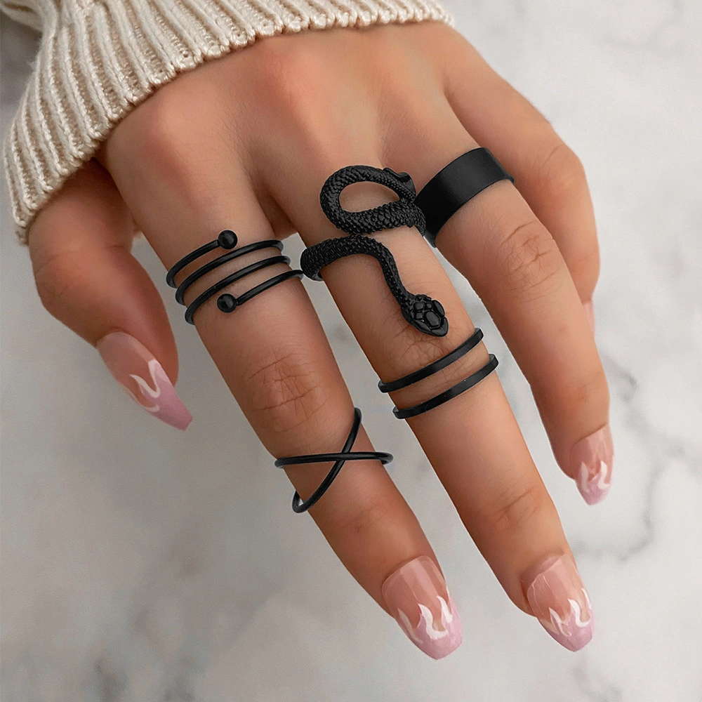 Mulsanne Retro Snake Black Ring Dark Series