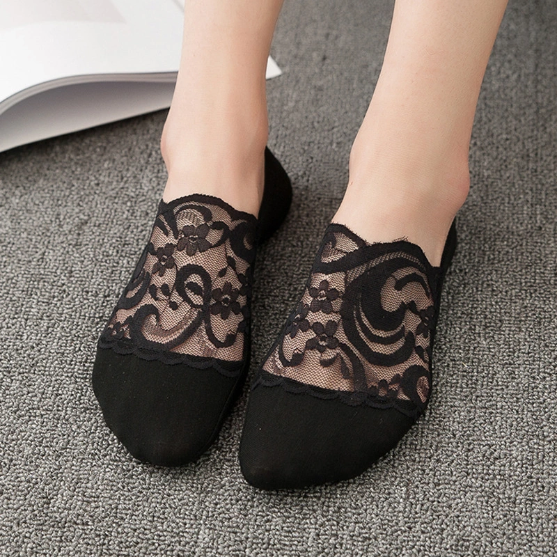 Women's Japanese Style Thin Lace Low-cut Socks