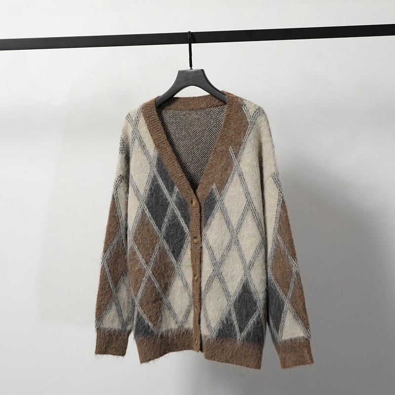 CARDIGAN LOOSE DIAMOND KNIT SWEATER