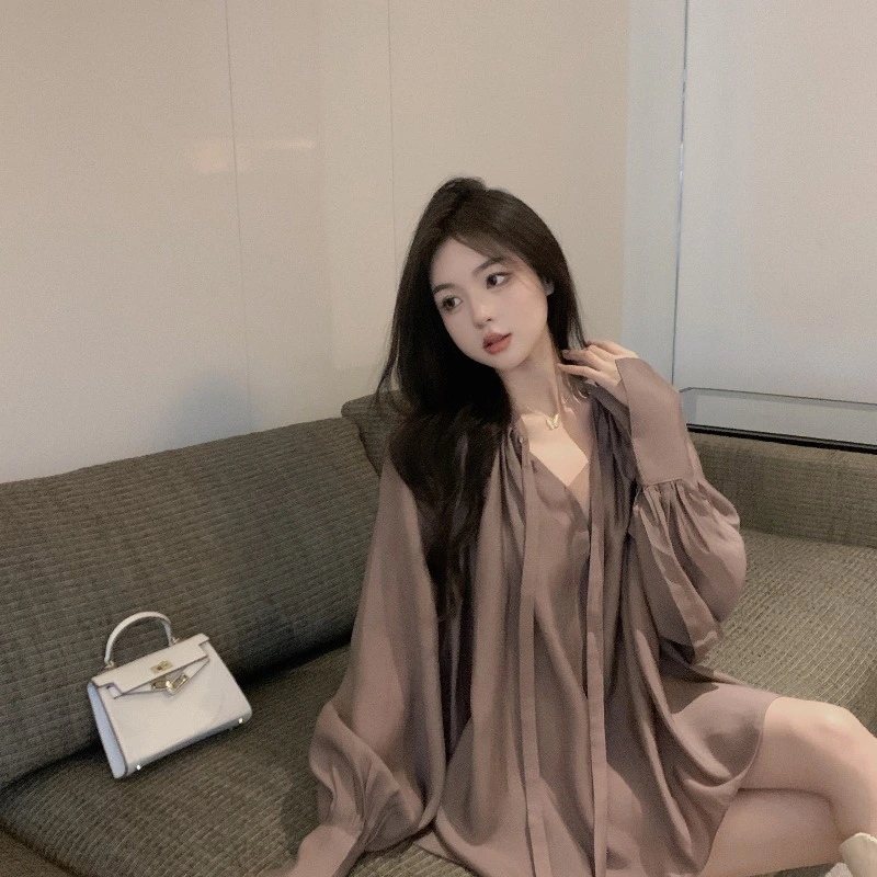 V-neck Slightly Transparent Autumn Loose Bubble Sleeve Shirt