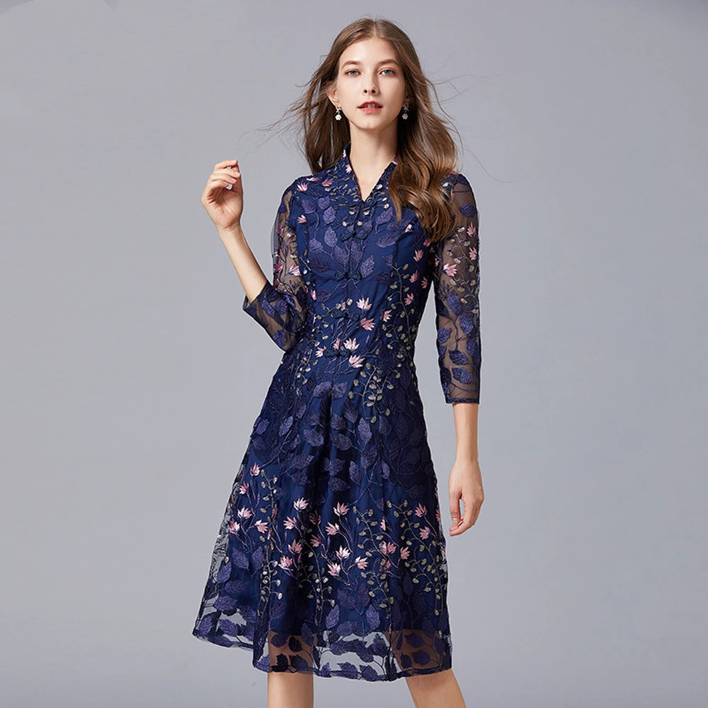 Embroidered Cheongsam V-neck Temperament Dress