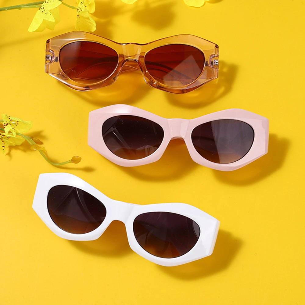 Fashion Personality Polygonal Cut Edge Sunglasses