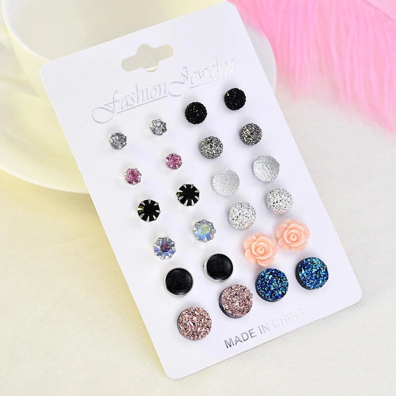 12 Pairs Round Rhinestone Crystal Flowers Paper Card Ear Studs