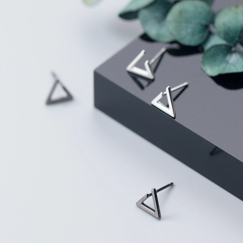 S925 Silver Female Hollow Out Black Triangle Earrings With Simple Geometry