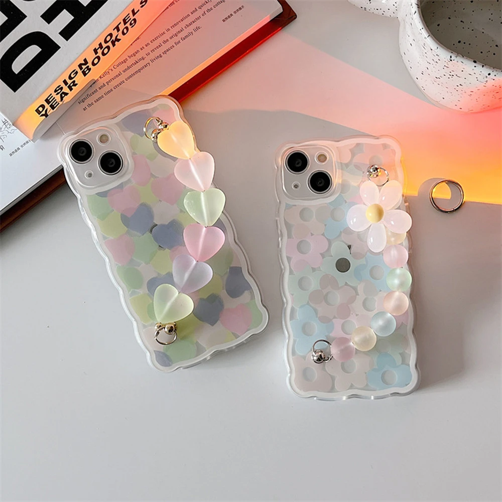 Love Flower Chain Phone Case