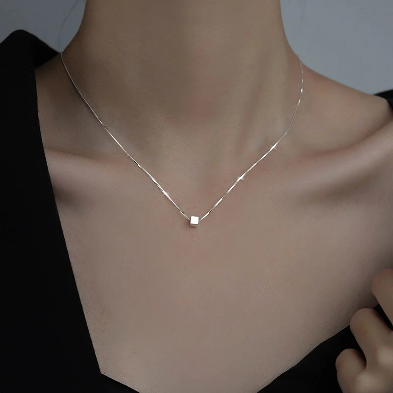 Women's Fashion Temperament Sterling Silver Small Square Sugar Necklace