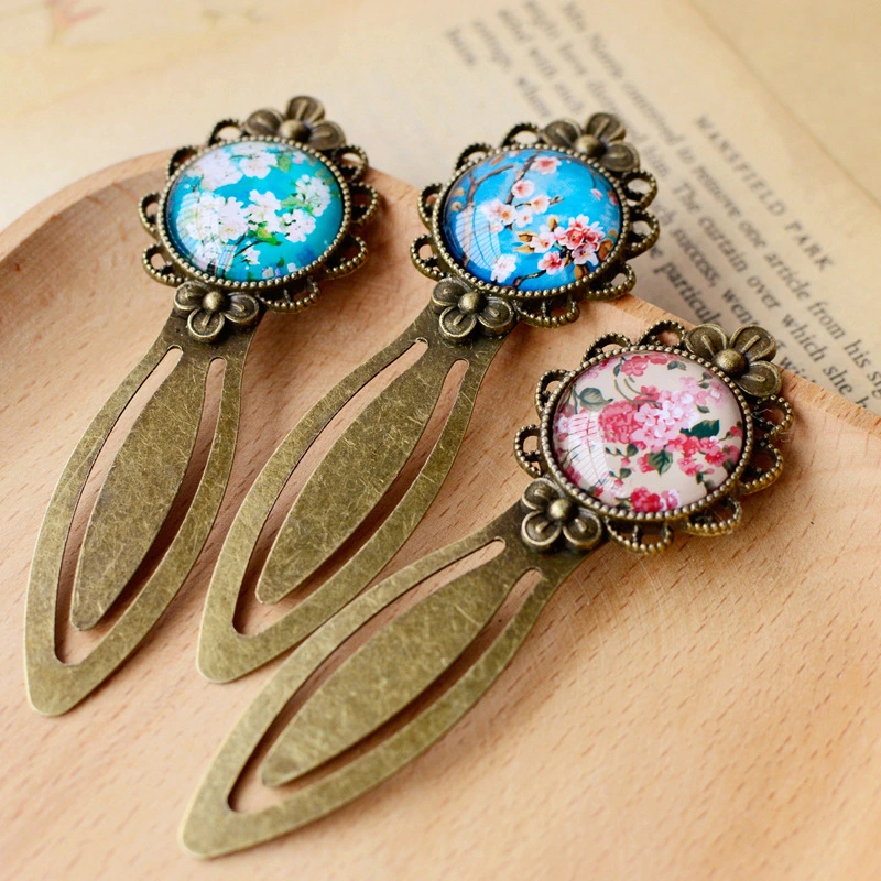 Home Fashion Creative Retro Floral Bookmark