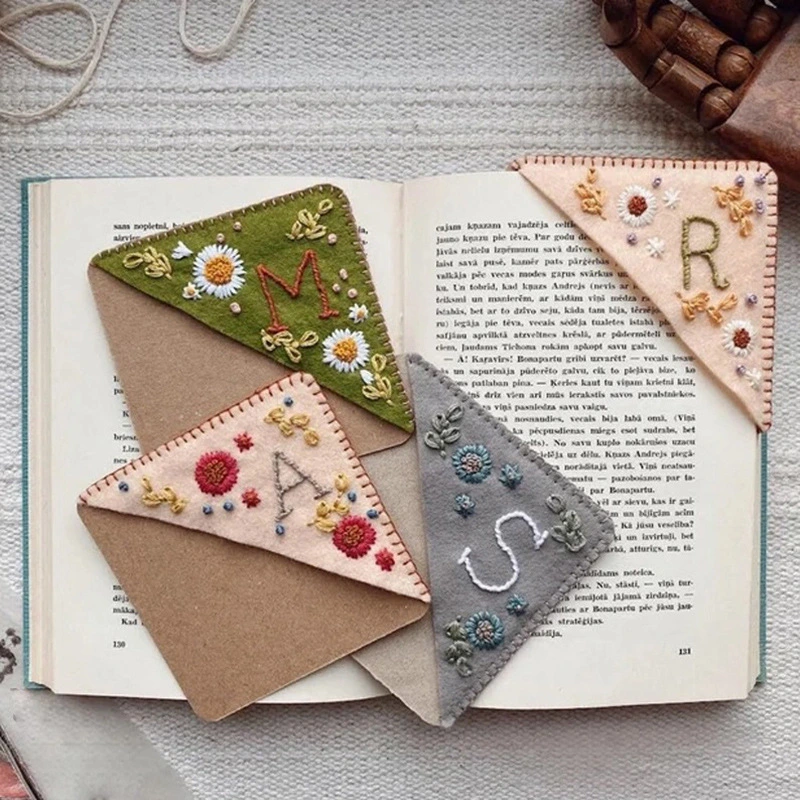 Personality Handmade Embroidery Corner Bookmark Felt Triangle Mark