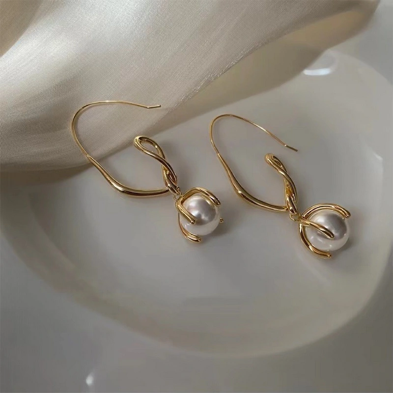 Trendy Line Pearl French Light Luxury Niche Earrings