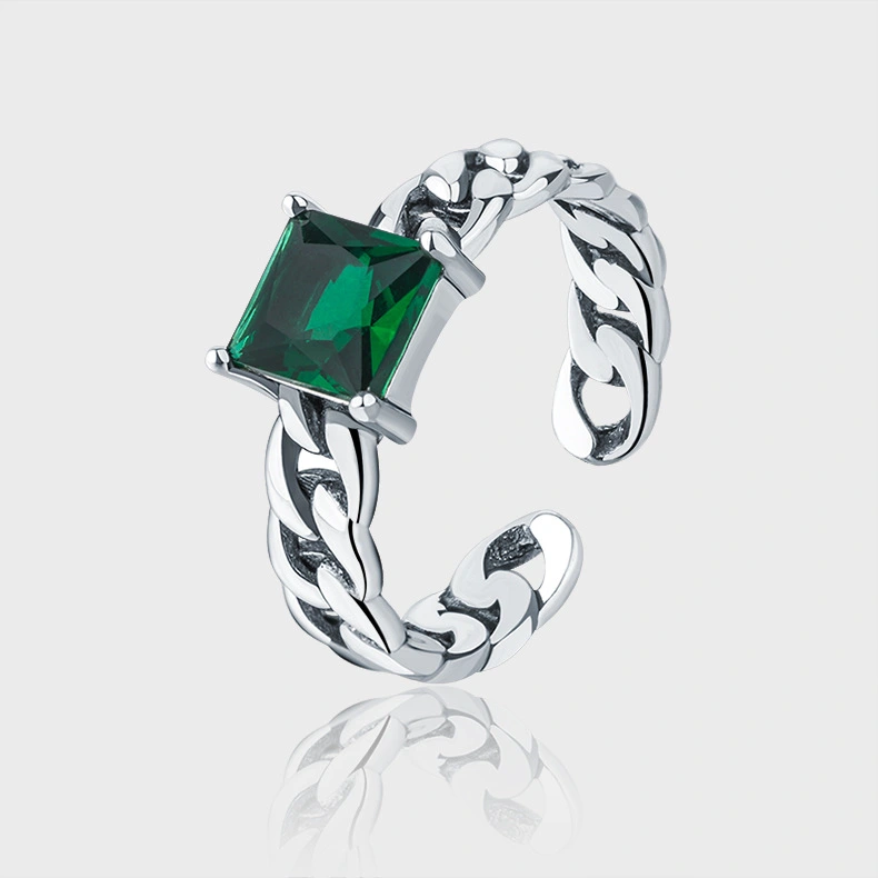 Emerald Retro Cool Wind Chain Index Finger Ring Girl