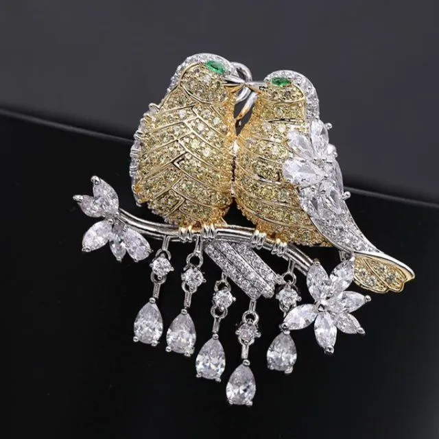 Women's Lover Bird Fringe Brooch