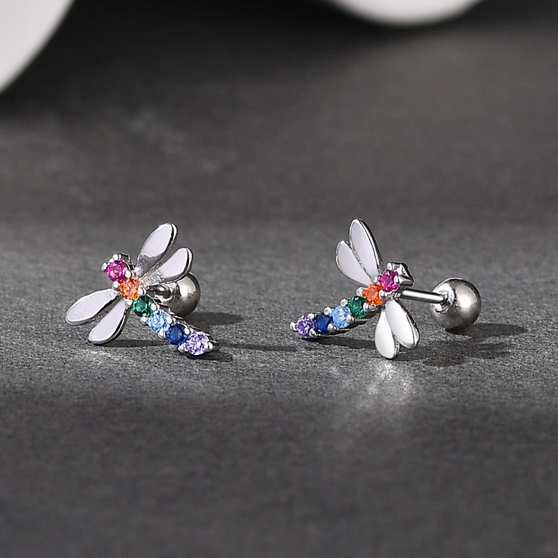 The New Colored Zircon Dragonfly Is Small And Cute