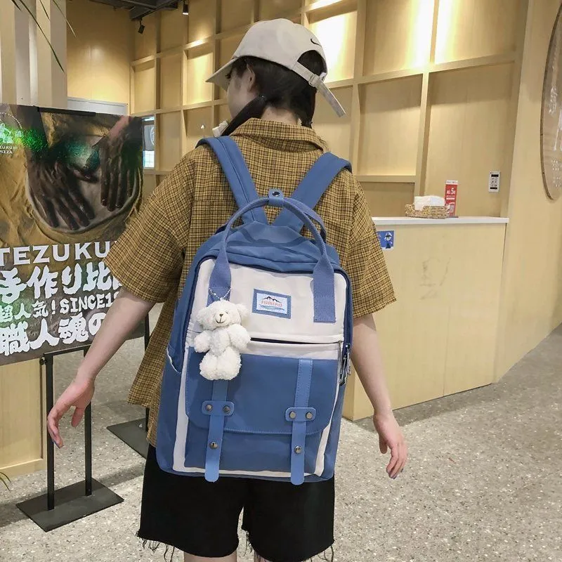 Junior High School Students' Large Capacity Backpack