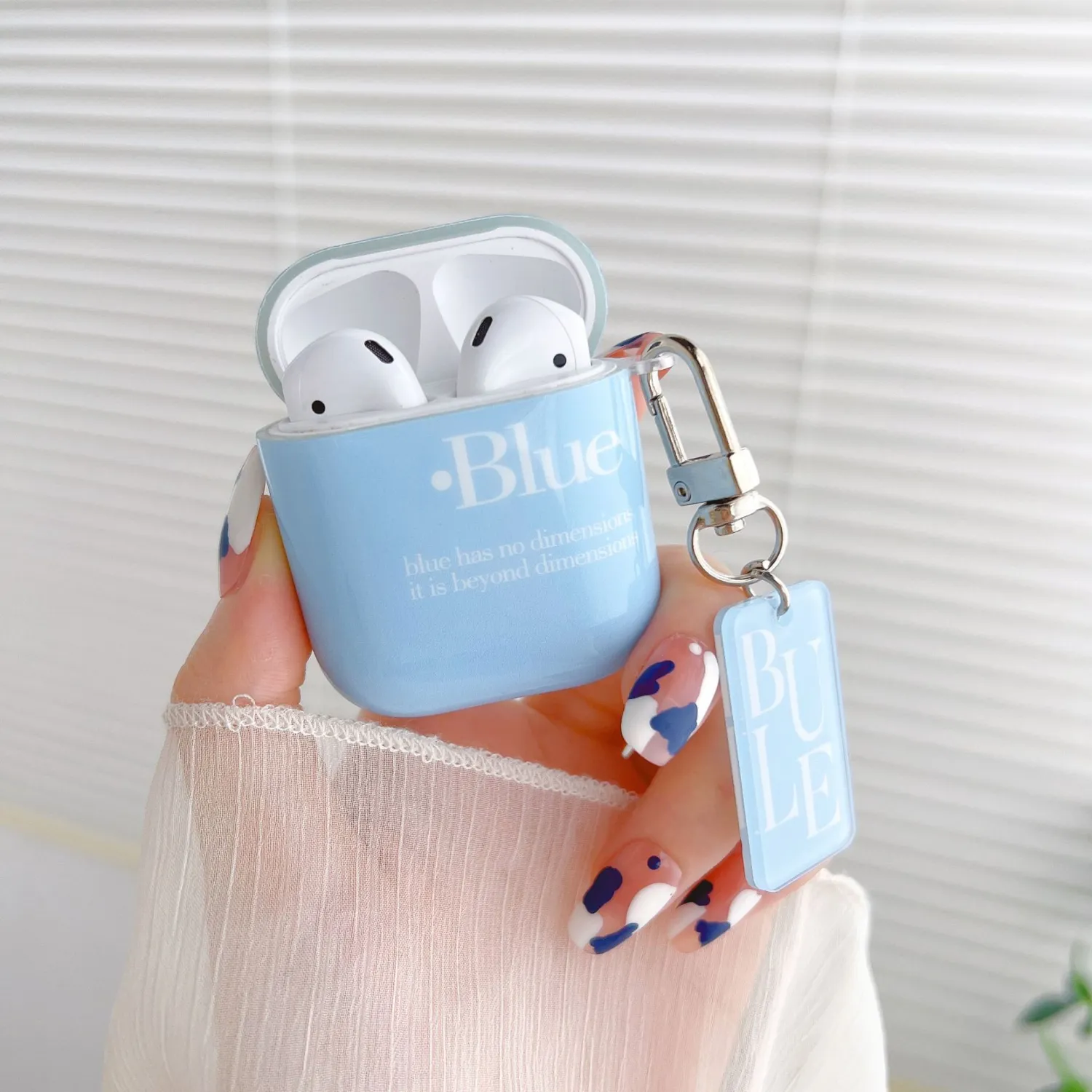 Color-coded Bluetooth Headphone Case