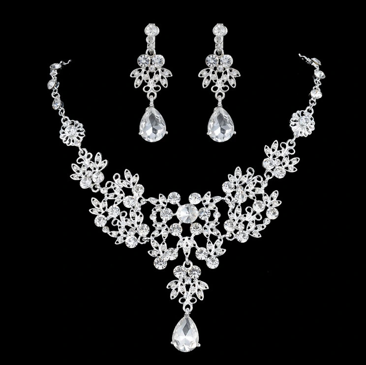 New Bridal Necklace Headpiece Set Of Three