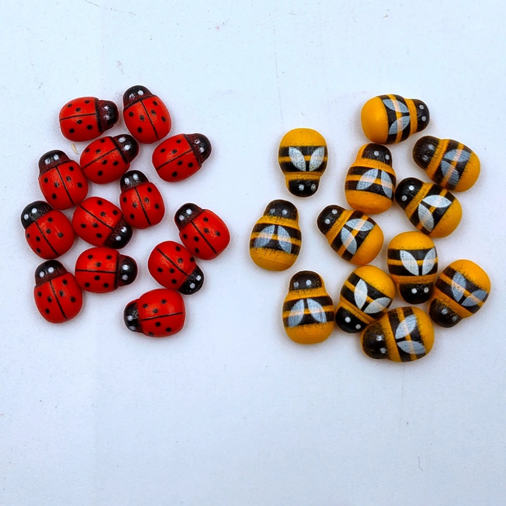 Cartoon Bee Ladybug Wooden Buttons Have Glue On The Back