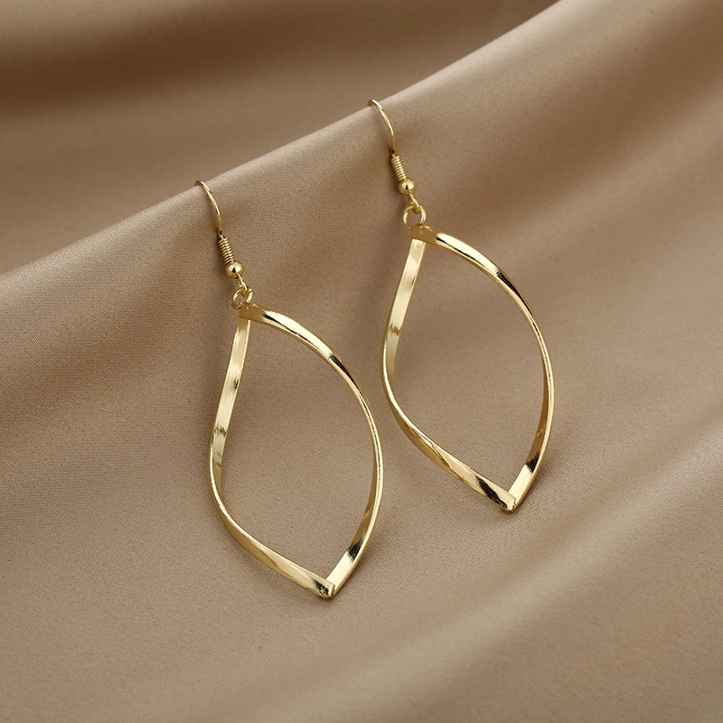 Stylish Super Shiny Alloy Earrings