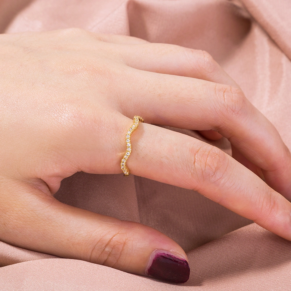 Cross-border jewelry European and American simple wild net red gold wave zircon copper ring female