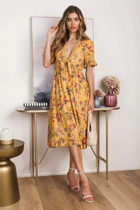 Lace-paneled Lace-up Pleated Swing Dress