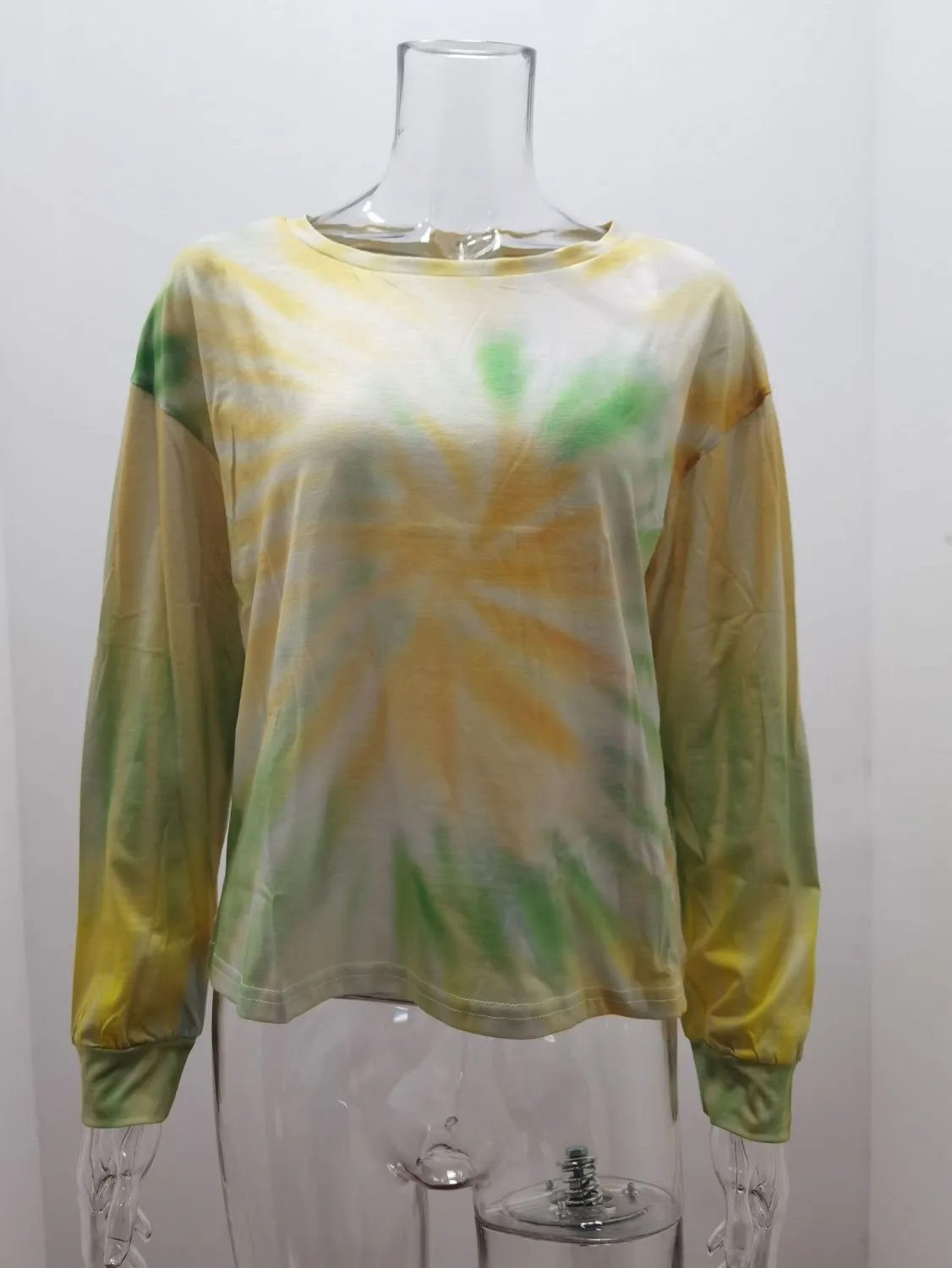 Women's Round Neck Sweater Fall And Winter T-shirt Loose Plus Size Top