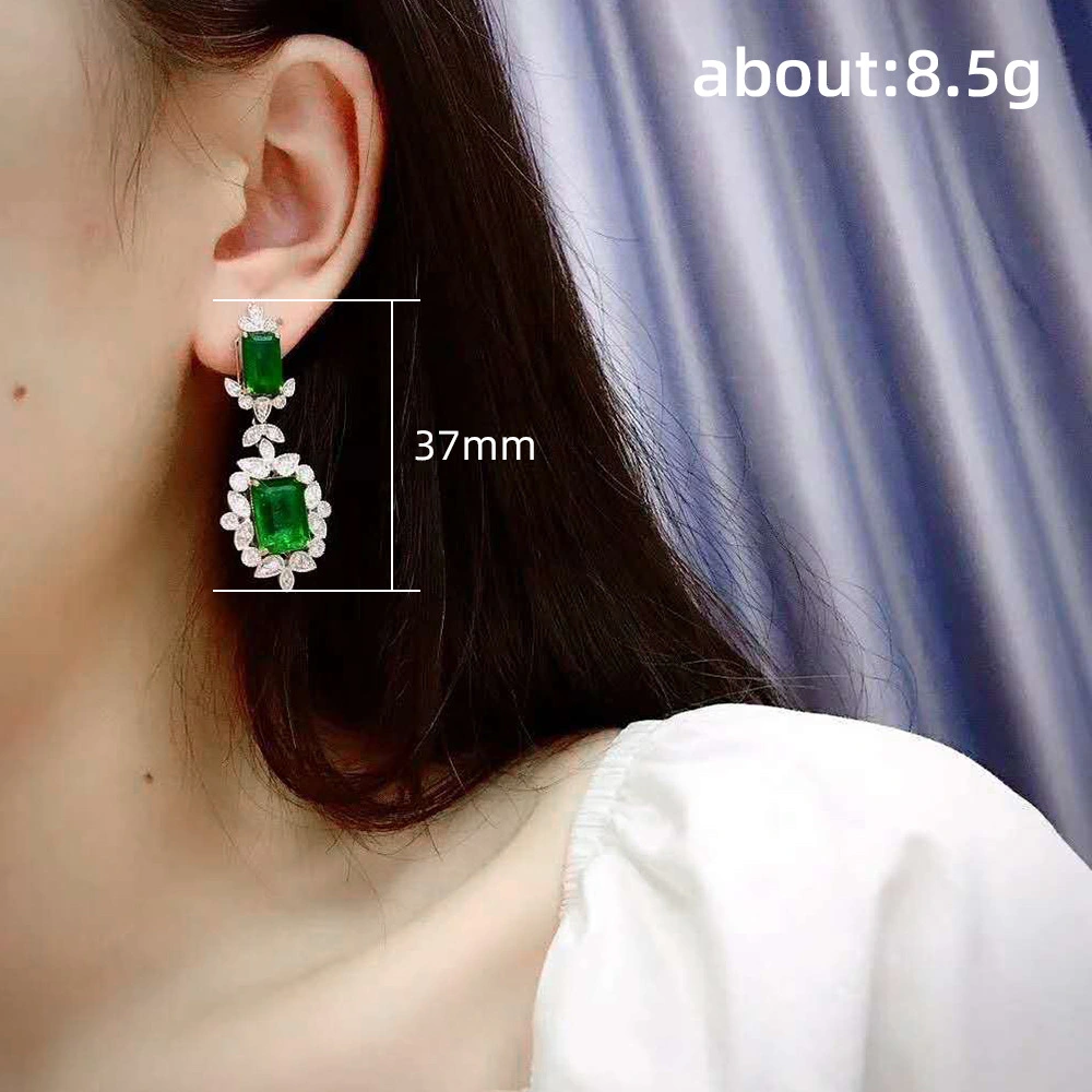 Luxurious Inlaid Emerald Princess Square Diamond Earrings