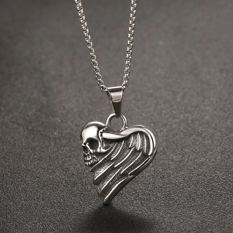 Men's Skeleton Titanium Steel Heart Shaped Pendant