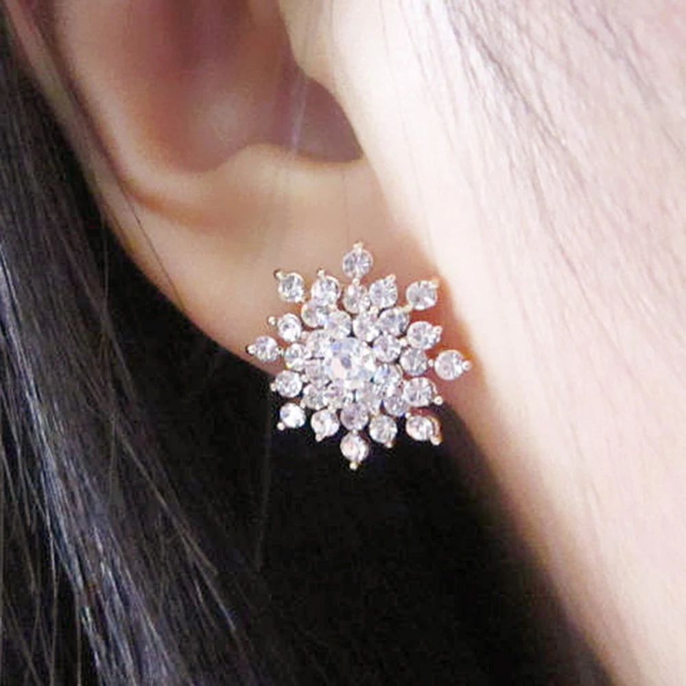 Earrings Fashion Simple Diamond Snowflake Stud