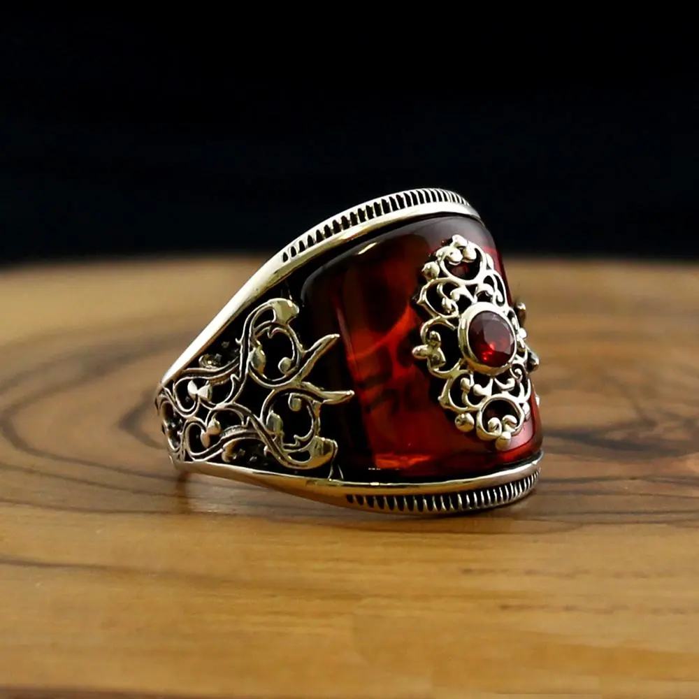 Popular Antique Pattern Black Faced Zircon Ring Jewelry