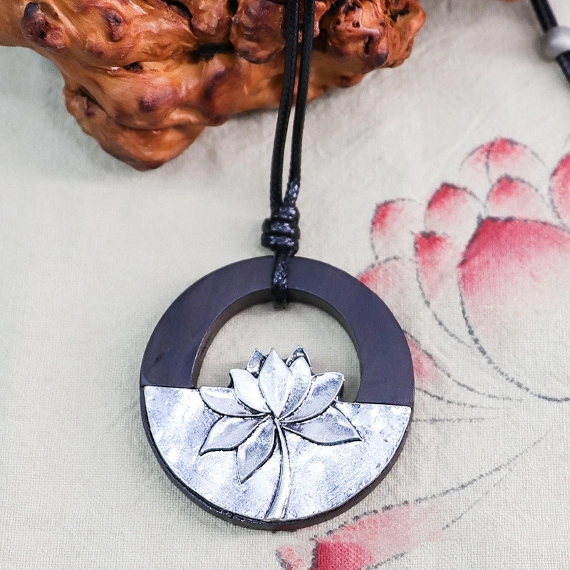 National Style Long Personalized And Versatile Lotus Pendant