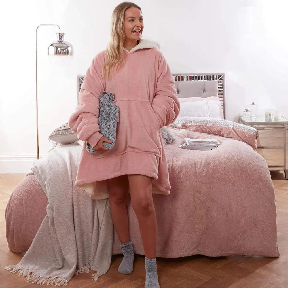 New Women's Flannel Blanket Warm Pajamas Hooded
