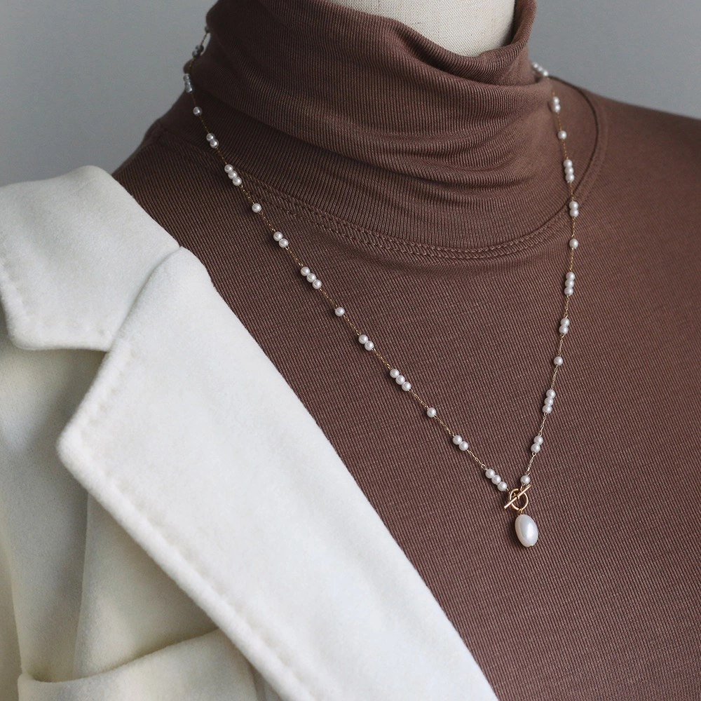 Irregular Pearl Baroque Sweater Chain