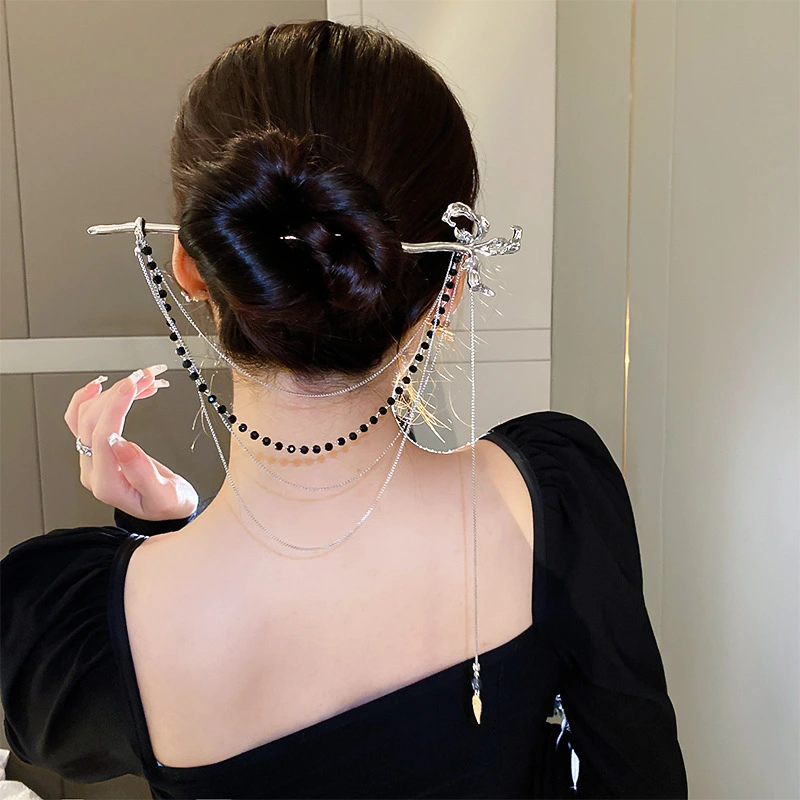 Cool Wind Crystal Tassel Leaf Hairpin