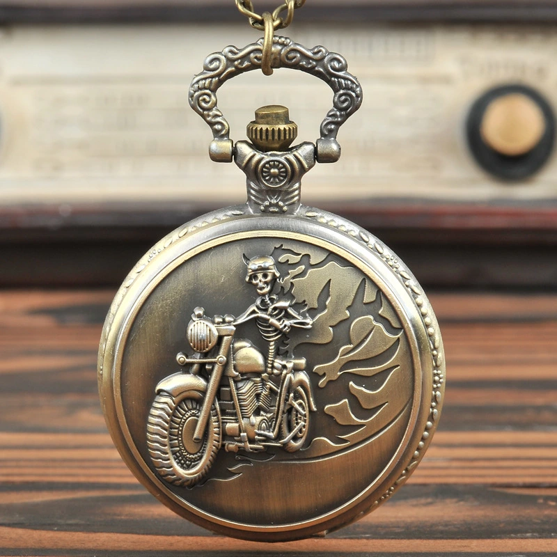 Fashion Simple Retro Motorcycle Quartz Pocket Watch