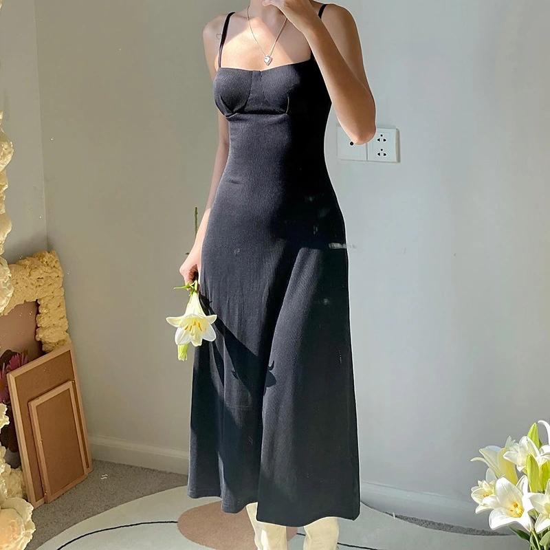Women's Chest Shaped Slim Solid Color Suspender Dress