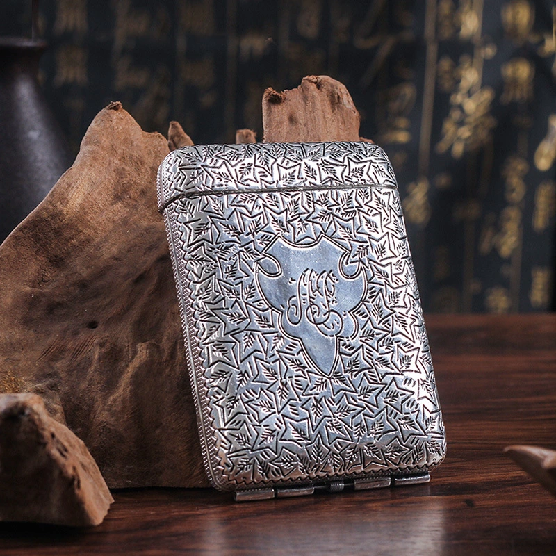 Classical Alloy Creative 3-sided Carving Men's Ultra-thin Cigarette Case