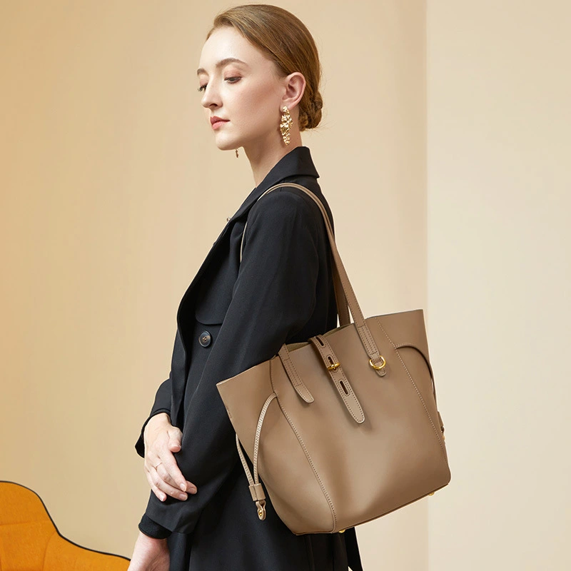 Women's Versatile Fashion Leather Handbag Shoulder Bag