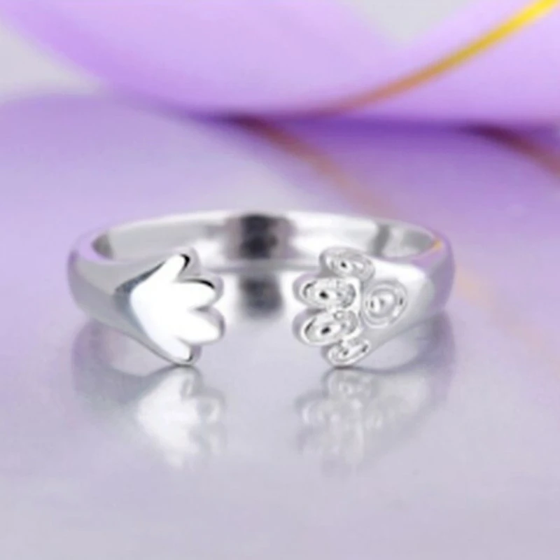 European And American Animal Bear Paw Ring