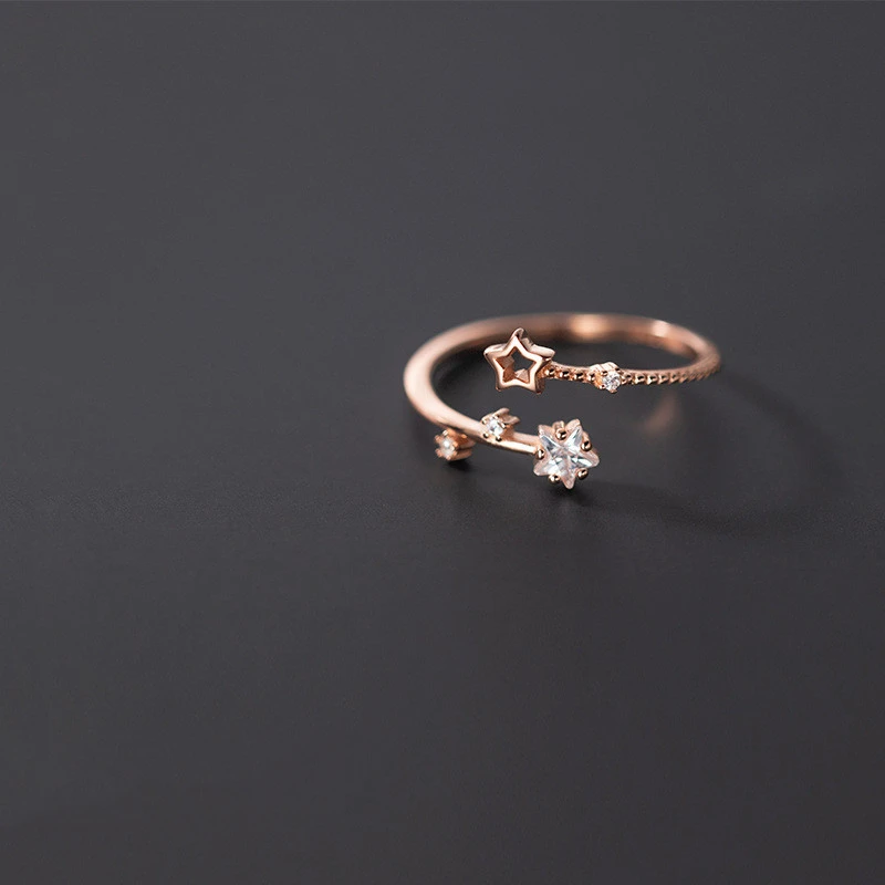 Elegant Simple Star Ring With Diamonds