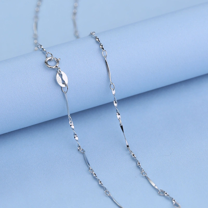 S925 Sterling Silver Ornament Fashionable All-match Necklace Female Temperament Twisted Piece Chain Sweater Chain Silver Necklace