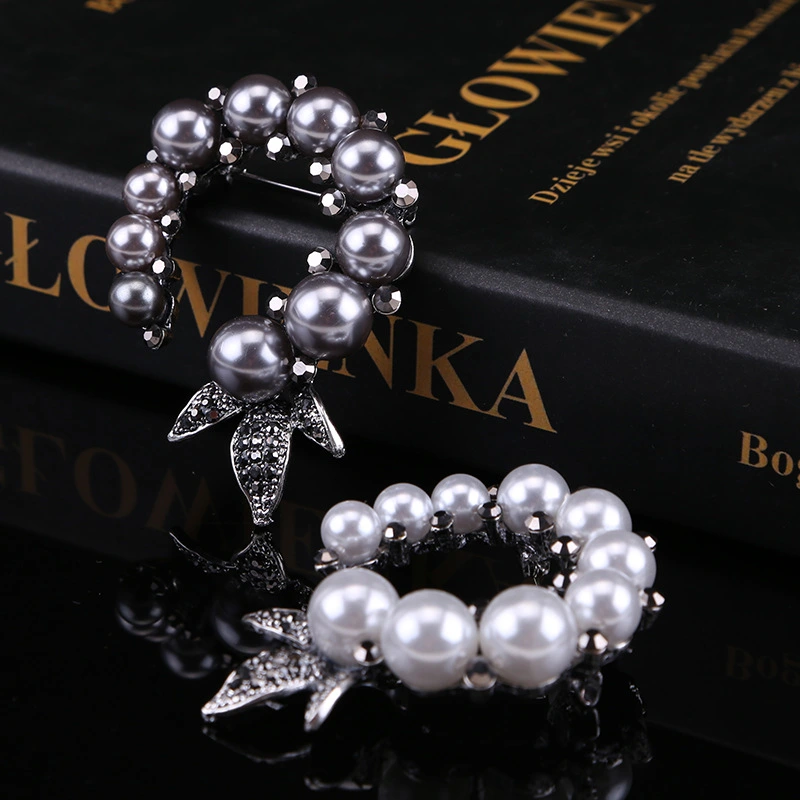 Upscale Retro Gun Black Antique Silver Pearl Full Diamond Corsage For Ladies Pin Clothing Accessories