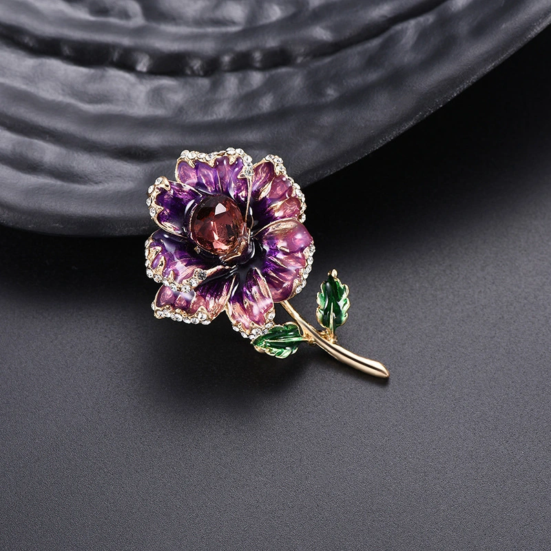 High-end Creative Rhinestone Flower Brooch