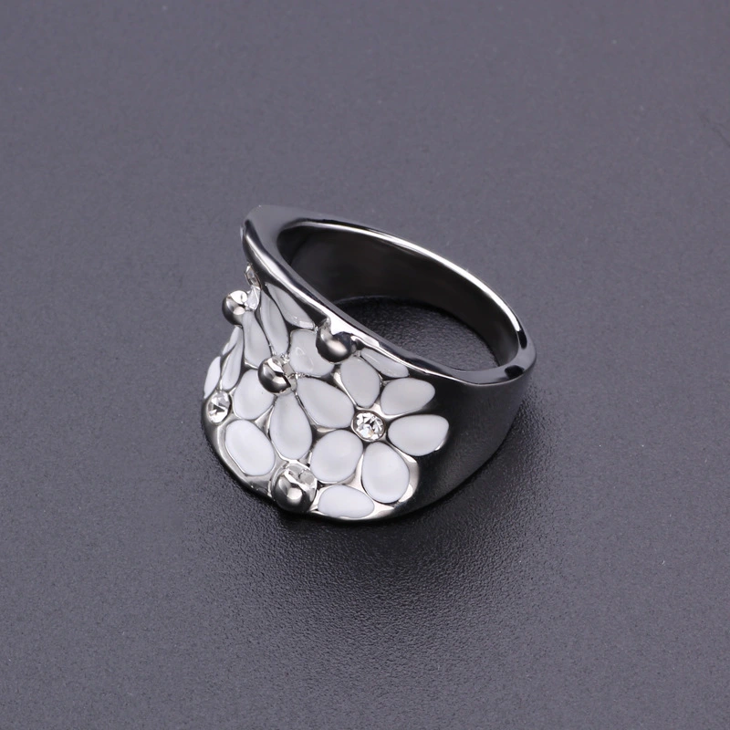 Fashion Hand Jewelry Personality Jewelry Flower