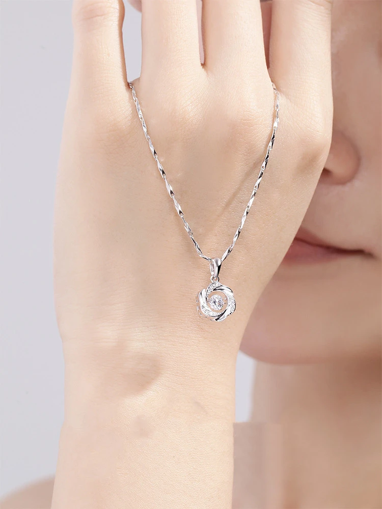 Sterling Silver Light Luxury Niche Pendant Clavicle Chain