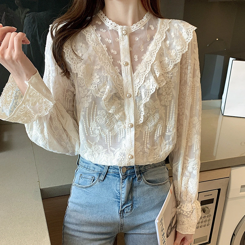 Women's Versatile Lantern Sleeve Splicing Round Neck Shirt